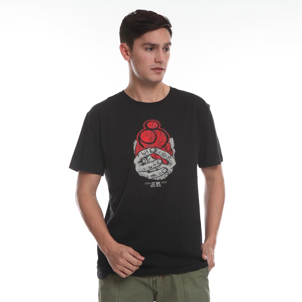 Juice Ematic Kaos Lengan Pendek Pria Hitam DIE MTSS14601-BLK Planet Surf Kaos Pria Atasan Pria