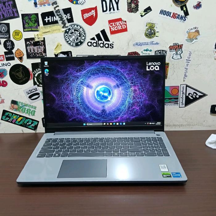 Laptop Lenovo LOQ 15lAX9E Intel core i5-12450HX 12/512 SSD RTX 2050