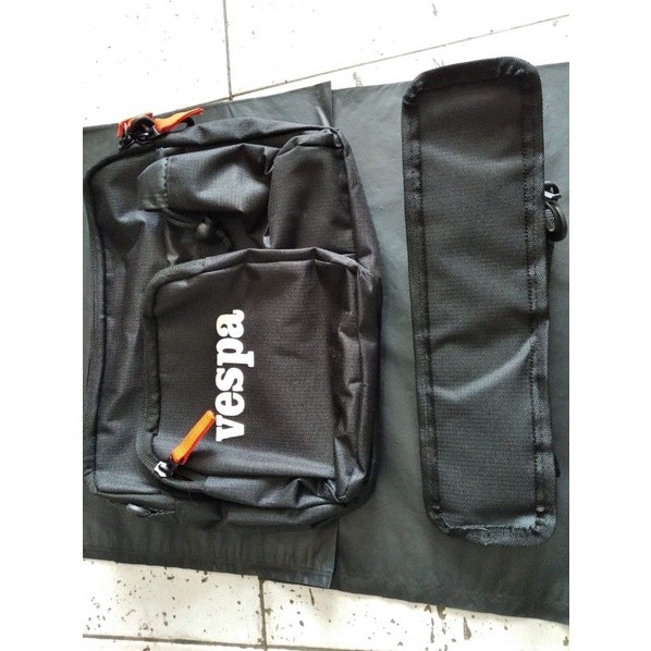 Tas selendang tas selempang Vespa garage vespa