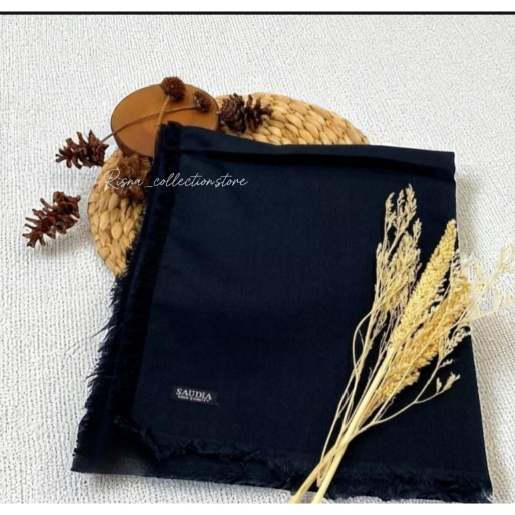 Saudia Hijab Segi Empat Rawis Polos 110x110 Cm Jilbab Segiempat Hitam Putih Navy Maroon Pramuka