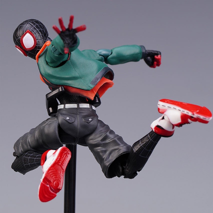 Owl Store - Marvel Spider Man Miles Morales Figure Miles Morales Sentinel Action Figure Model Boneka