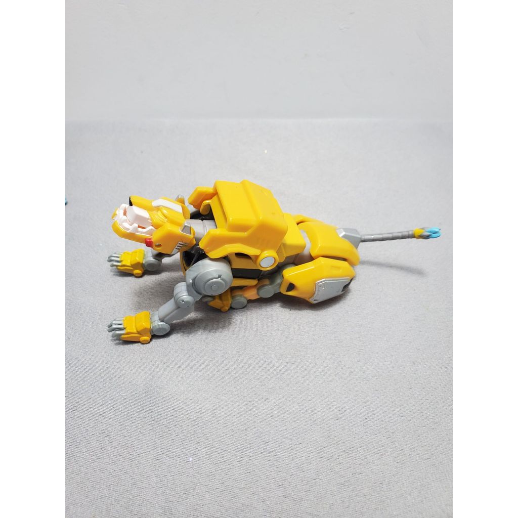 Voltron Beast King Lion Action Figures Robot Lion Assembled Mobile Robot Model Toy Collection Orname