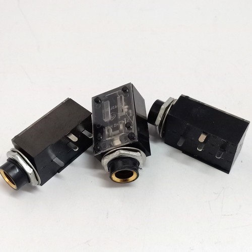 A630 SOKET SOCKET MIC 4 PIN MONO