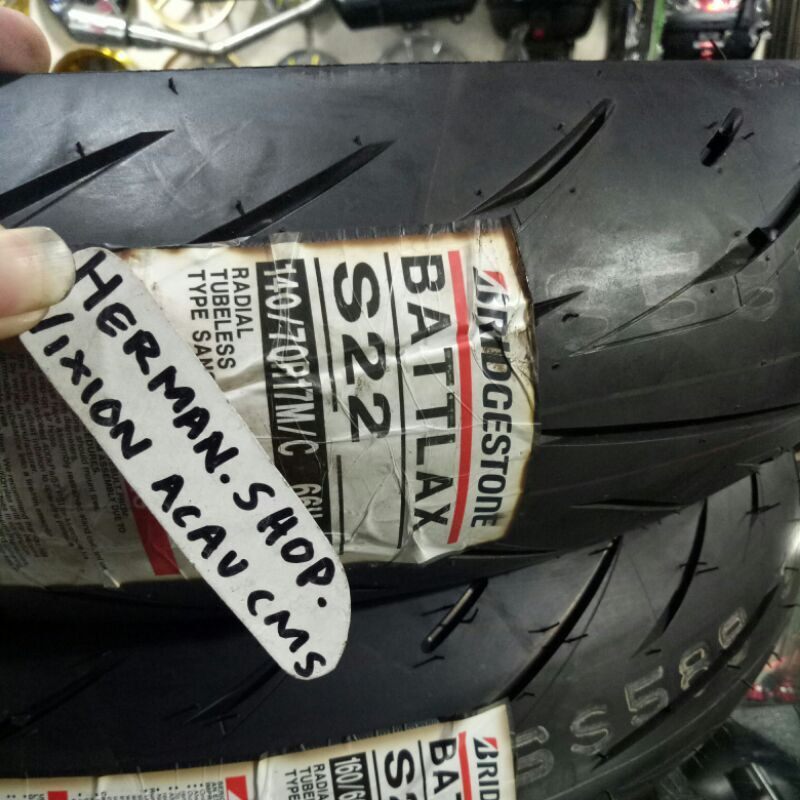 Ban Battlax S22 140 / 70 - 17