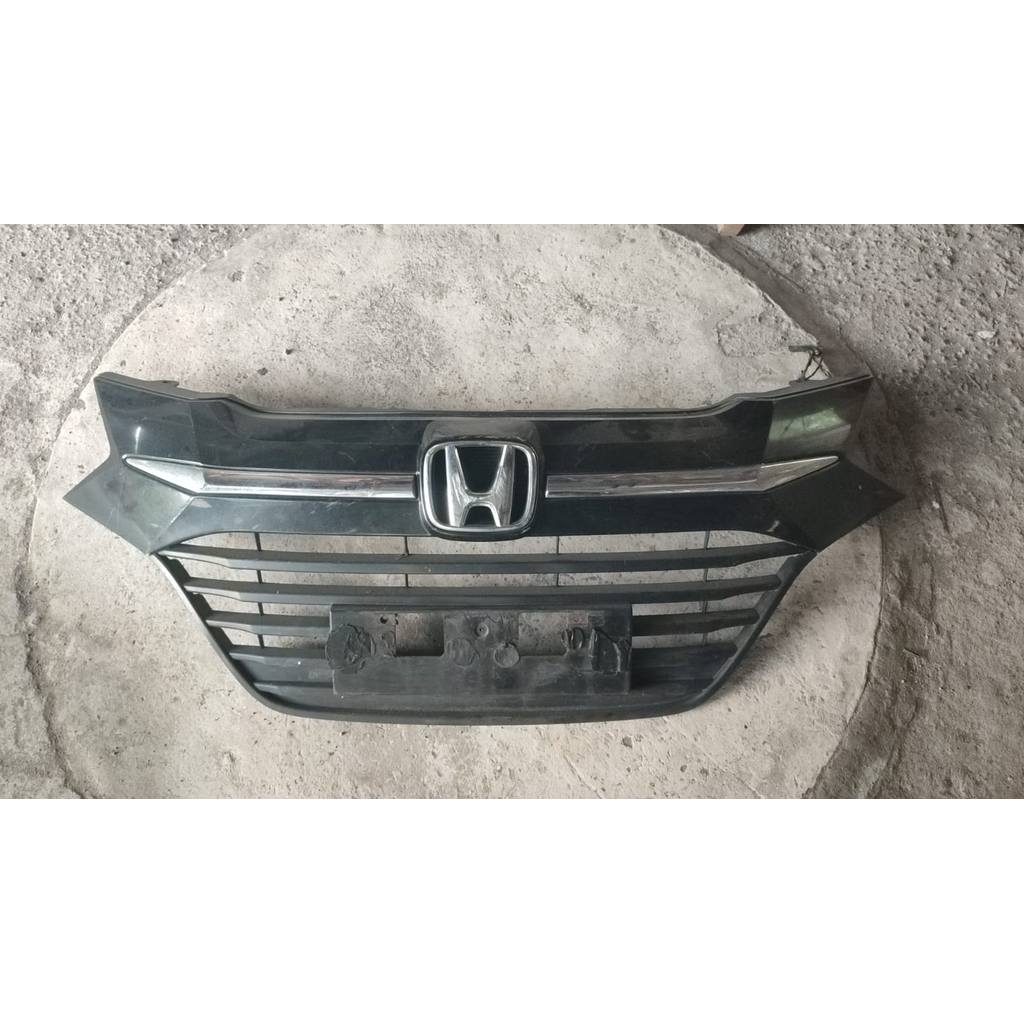 grill grille radiator grill HrV honda Hrv bekas second seken original