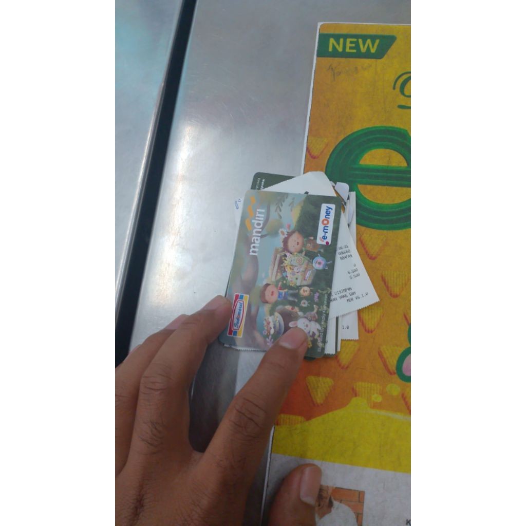 E-Money Indomaret: Kartu Serbaguna untuk Akses & Pembayaran Murah
