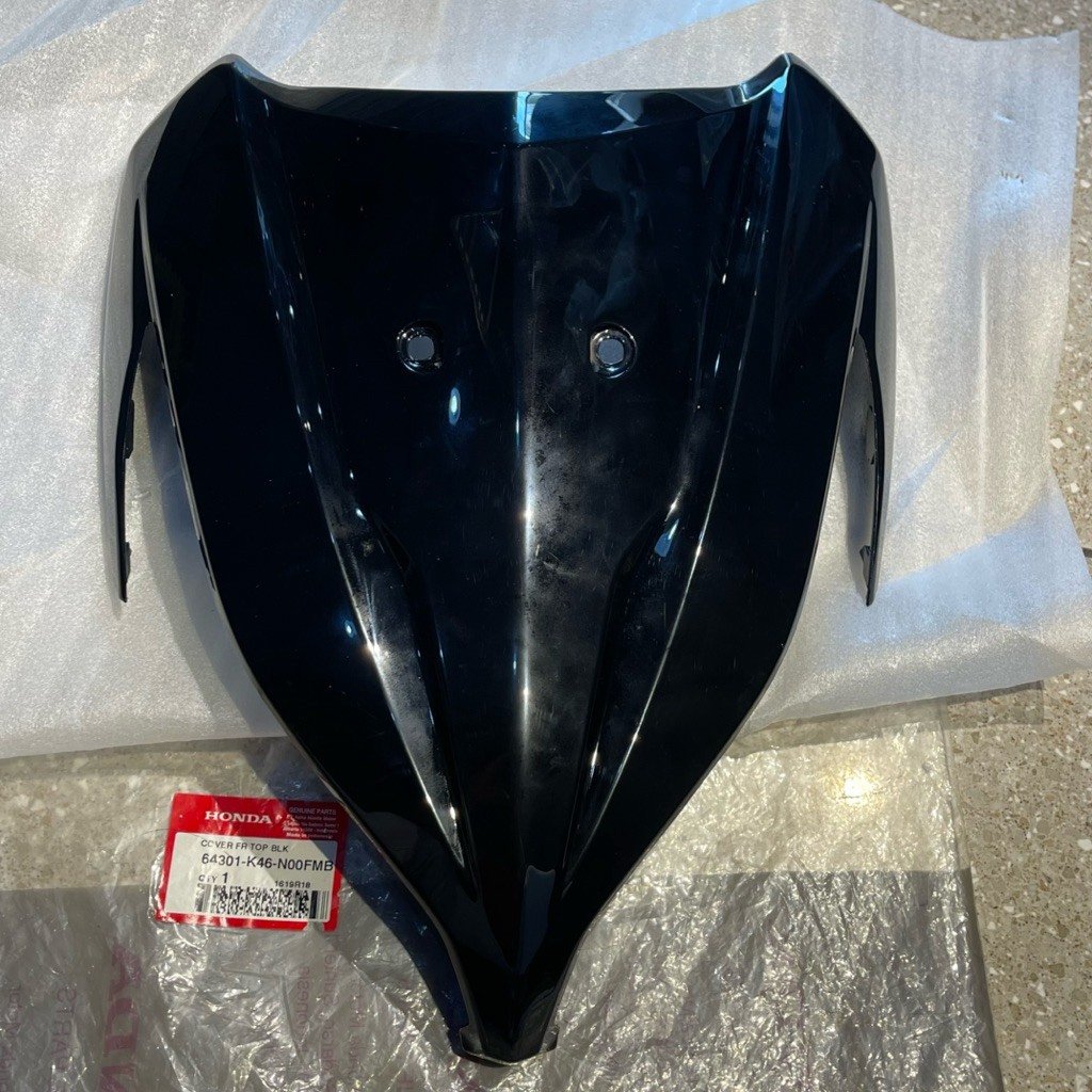 COVER BODY TAMENG PANEL DASI DEPAN VARIO 110 FI K46 HITAM ORIGINAL AHM 64301 K46 N00FMB