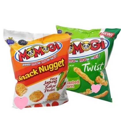 MOMOGI TWIST NUGGET RENCENG 10 x 12gr SNACK JAGUNG BAKAR  ROASTED CORN PEDAS CEMILAN MAKANAN ANAK RI