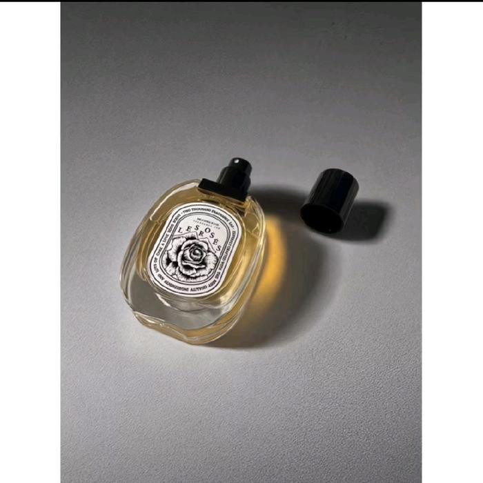 Les Rosés Oudh - Extrait de parfume [Two Thousand Parfumery]