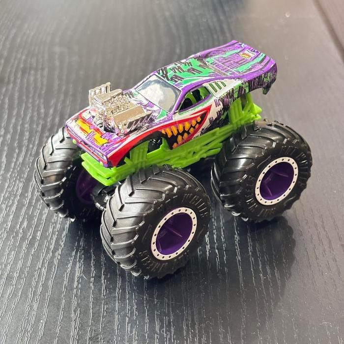 Joker Batman Monster Trucks Hotwheels Loose Pack Toy Diecast PStore27