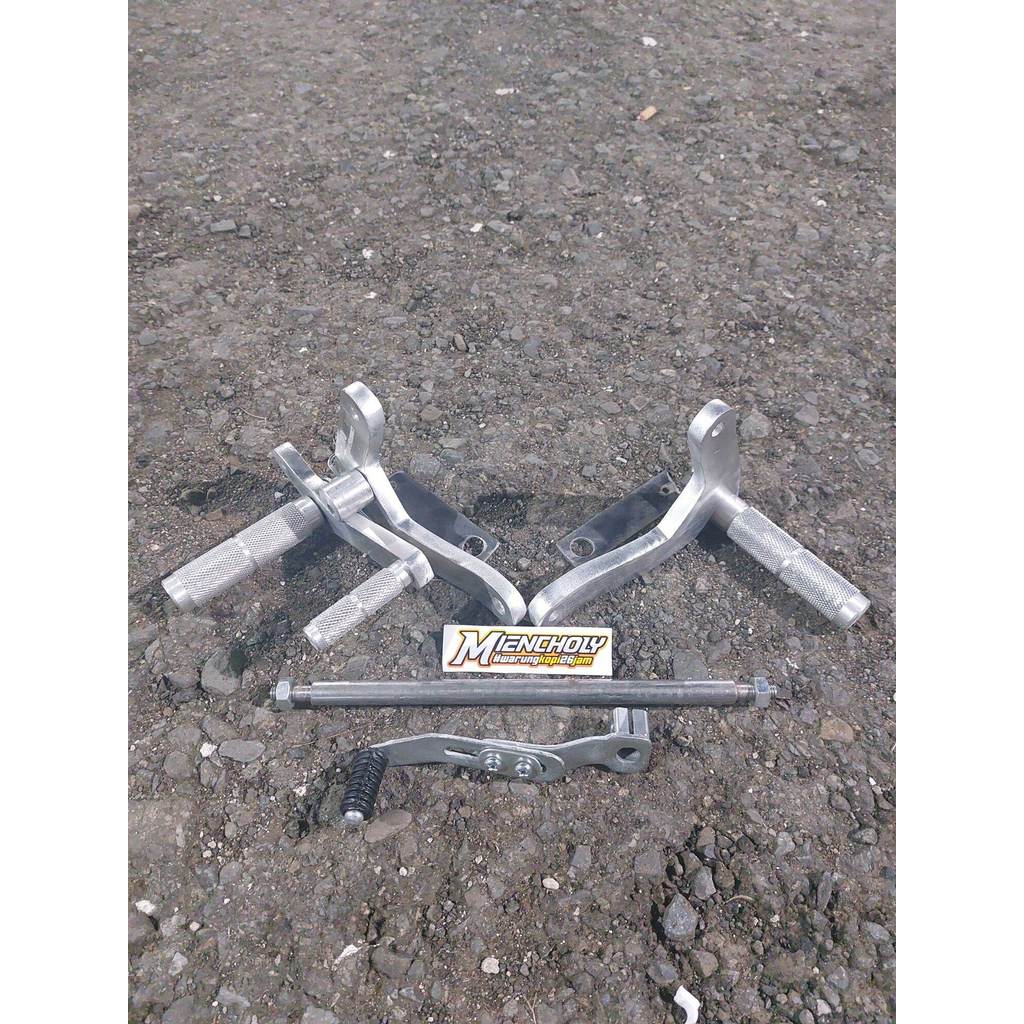 FOOT STEP UNDERBONE FIZR F1ZR DURALIUM ANTI PATAH