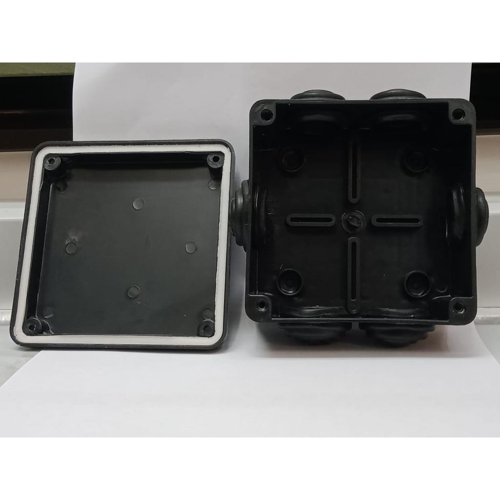 Duradus 6 lubang 100x100x50HITAM / junction box 10cm/box cctv 10cm