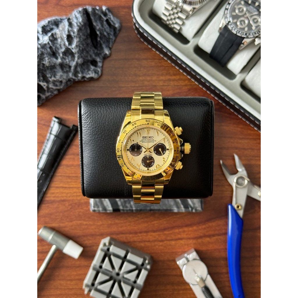 Seiko Daytona Arabic Gold VK63 Chronograph