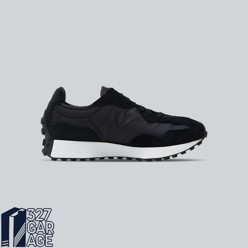 Sneakers New Balance 327 Black White Original BNIB Unisex
