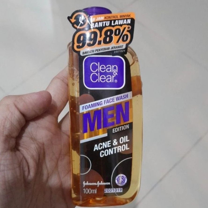 Clean & Clear Men Foaming Face Wash Acne & Oil Control Sabun Cuci Muka Pria 100ml