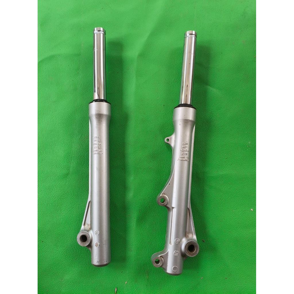 Shockbreaker shock depan asyy Honda Scoopy 2010 2018 ORI SECOND