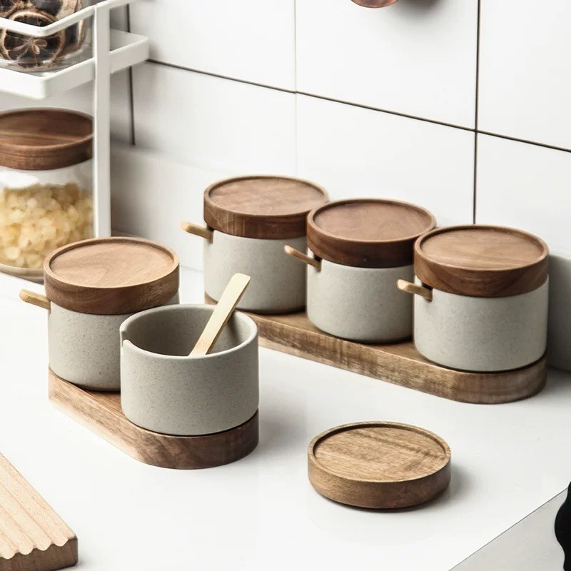 Japanese ceramic seasoning jar set, home kitchen, covered seasoning jar, celebrity seasoning box, la