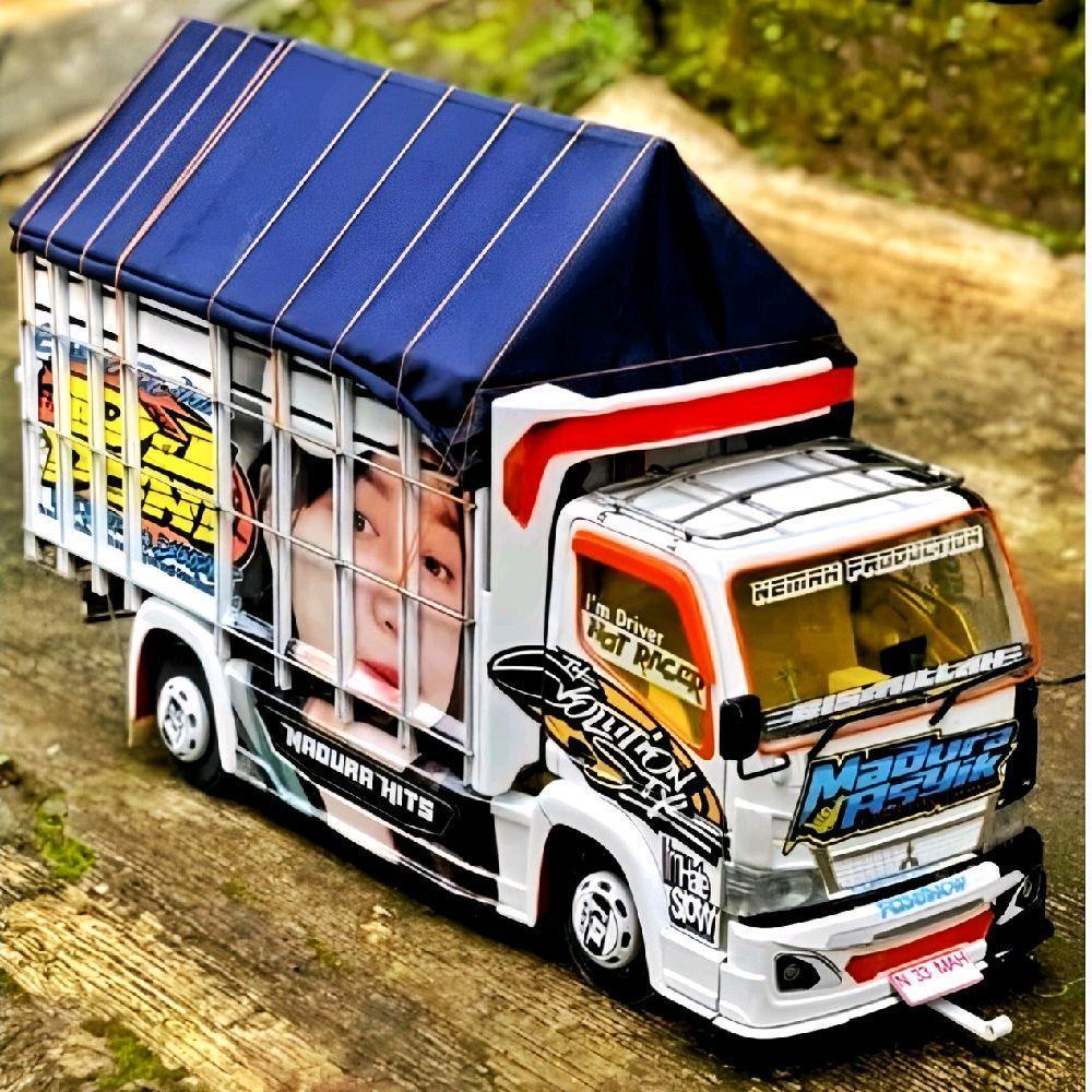 mainan anak truk oleng miniatur Madura asik Hitam-Putih Toys Kayu Hadiah Lampu Roda