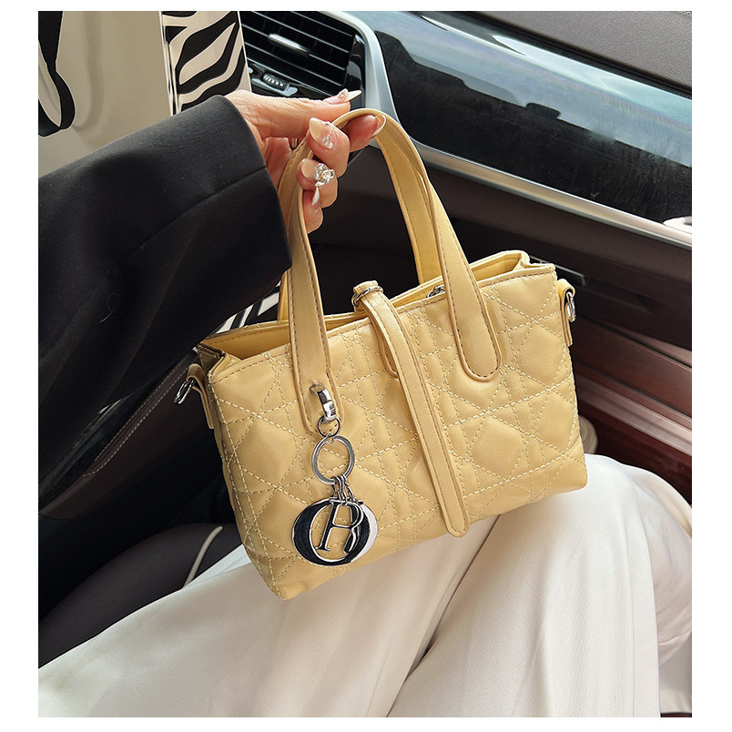 Tas Wanita Gaya Chanel Quilted Baru Fashionable Niche Tas Putri Diana Tas Tangan Tas Selempang