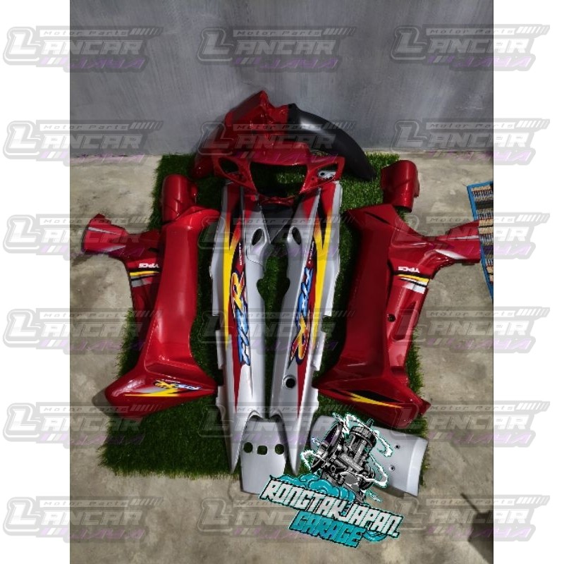 full set bodi halus fiz r f1zr fizr merah marun silver stiker dualtone cover body fiz r f1zr fizr du
