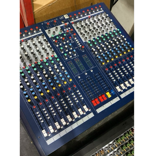 Mixer SOUNDCRAFT LX7 16 Channel