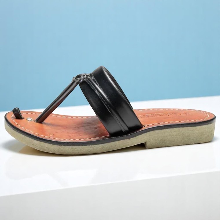 Sendal Tarumpah Kulit Sol Karet Mentah Nonslip Tasik / Sandal Kulit Coklat Tarumpah Elegan Dan Mewah