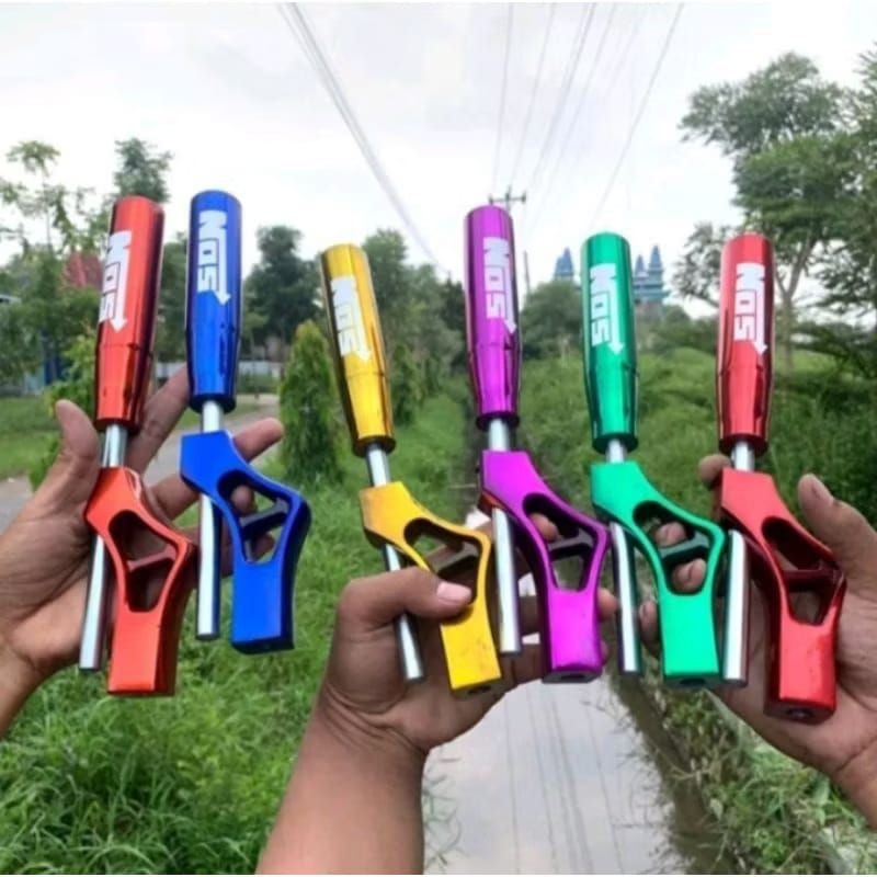 Tongkat persneling extender /shift knob/tuas gigik/gear knob/variasi mobil drat 17&14,bisa diatur ti