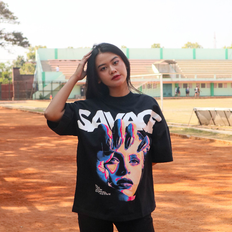 OVERSIZED T-SHIRT - HANDFACE - BLACK - DBRK RVNG