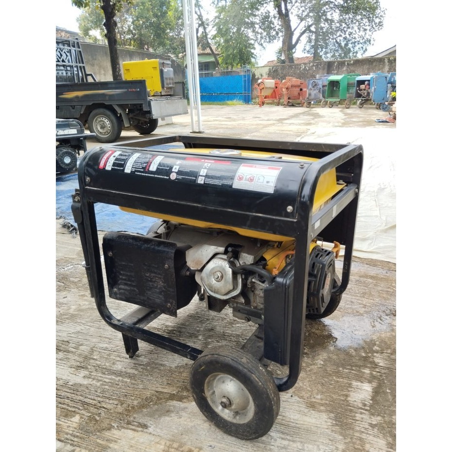 IRH Jual Genset Krisbow 8000watt Kondisi Super Gress Jagakarsa Jakarta
