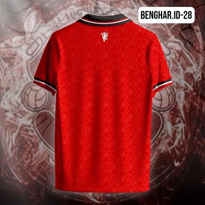 Jersey Manchester United Retro AON Merah Motif Rose - Kaos Bola Fans MUFC Vintage - BENGHAR.ID-28 - 