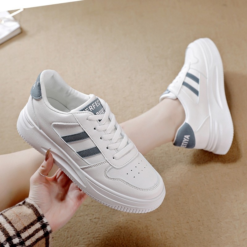 Sepatu Olahraga Putih Premium untuk Wanita Sepatu Olahraga Putih Premium untuk Wanita Sepatu Wanita 