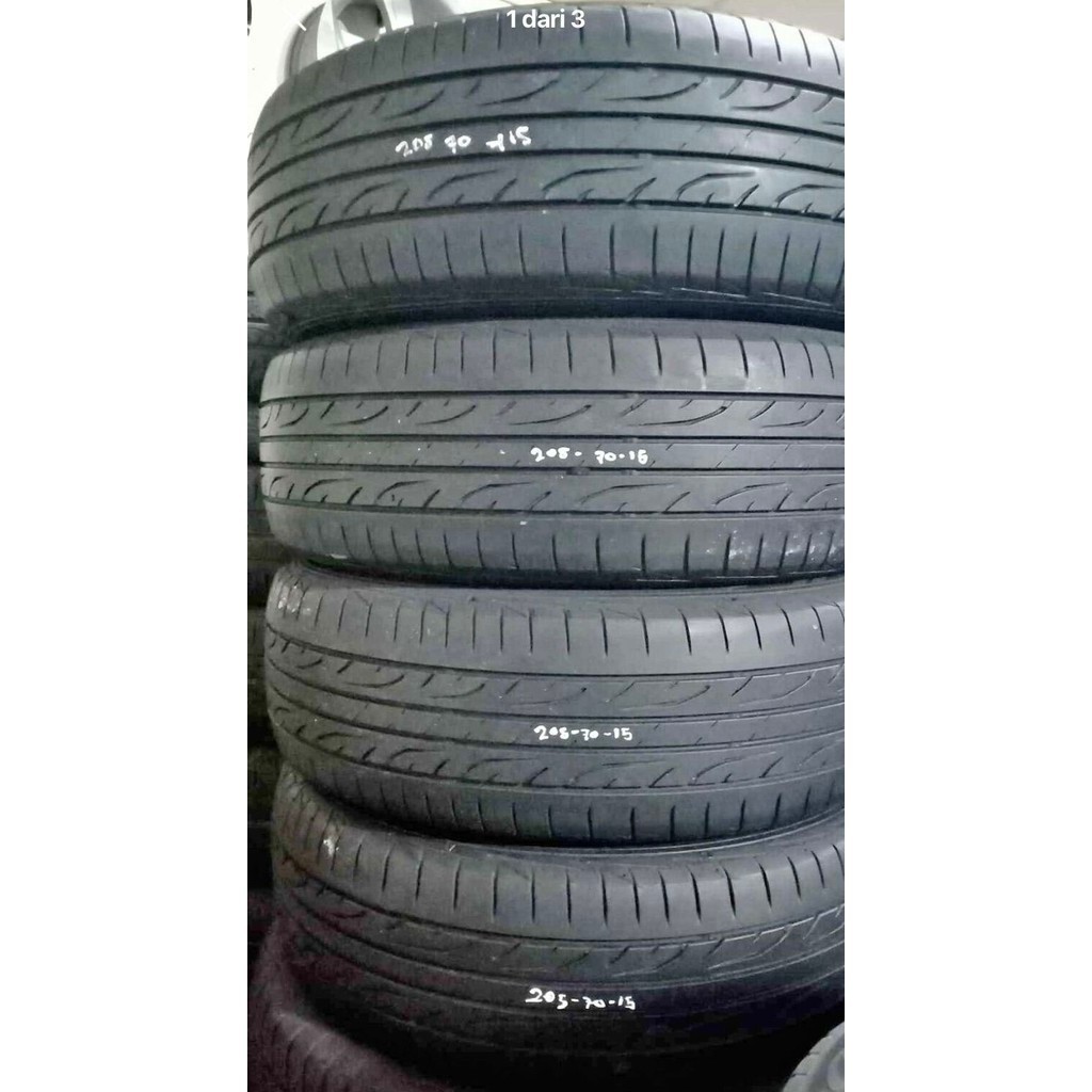 Ban Mobil second 205/70 R15