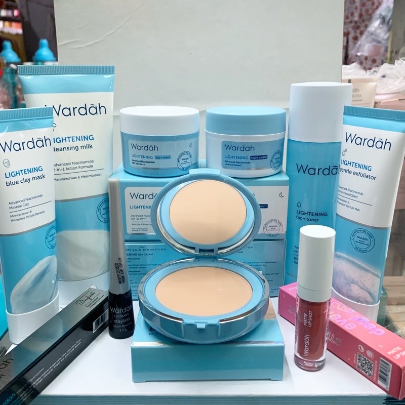 (Bisa COD) Wardah Paket Lightening Pemutih + Bedak + Lipstik  9in1