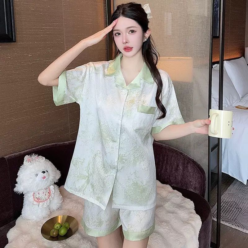 Baju Tidur Piyama Sutra Untuk Wanita / Piyama Sutra Kelinci Lucu Celana Pendek lengan pendek