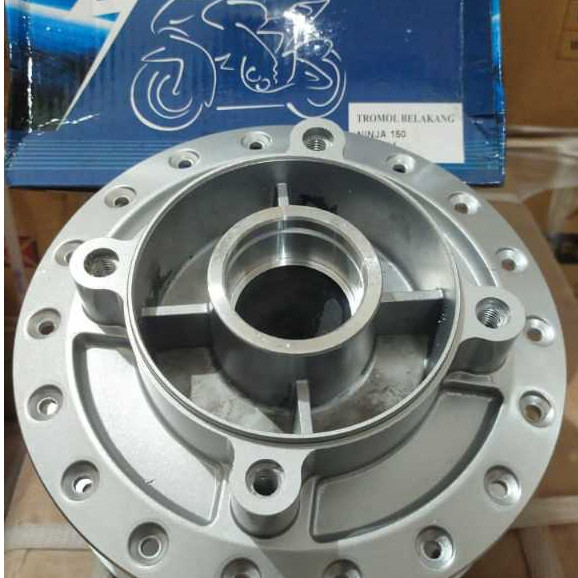 TROMOL BELAKANG NINJA R/S LAMA CAKRAM/TROMOL BELAKANG NINJA JARI-JARI CAKRAM SILVER IMPORT