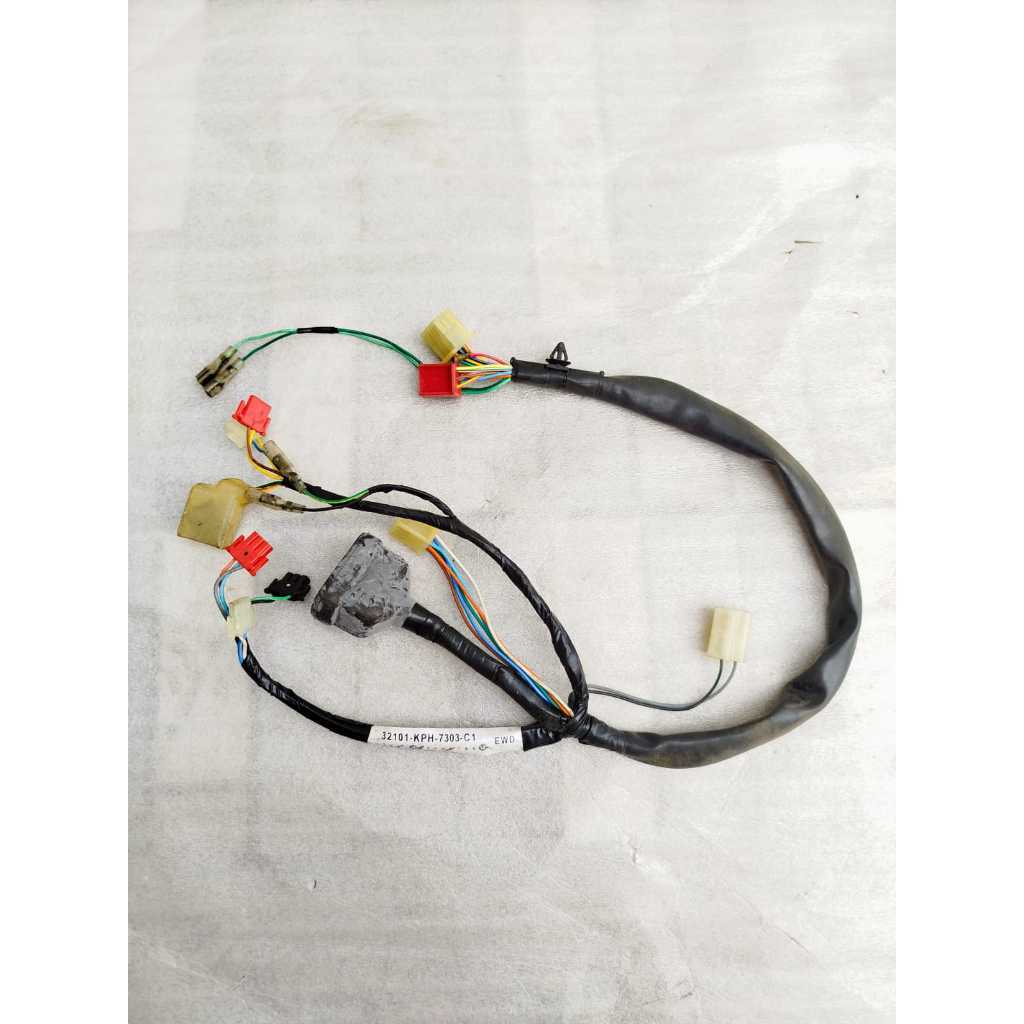 KABEL BODY BODI ATAS BAGIAN SPEEDO SPEDO SPIDO SPEDO METER SPIDOMETER SPEDOMETER HONDA KARISMA KHARI