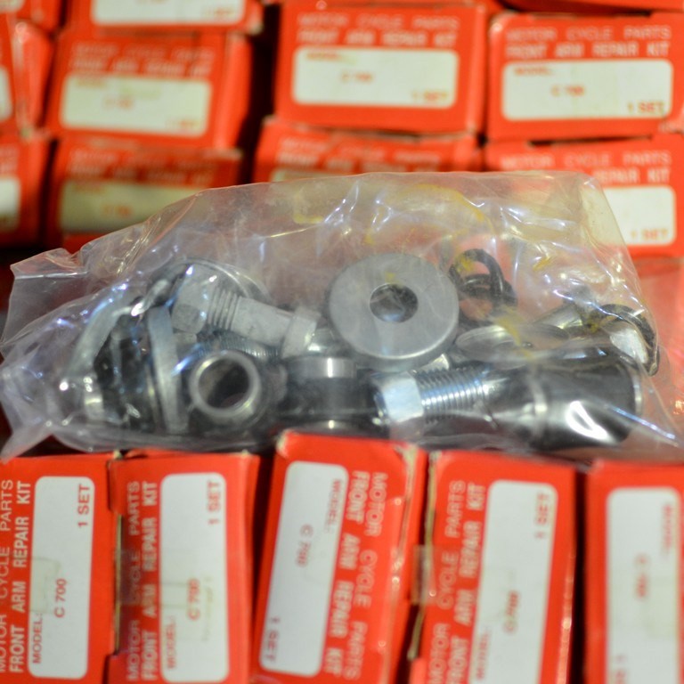 BOSH SHOCK STAR NEW c800 new astrea star new bos anting depan repair kit front arm shok sok