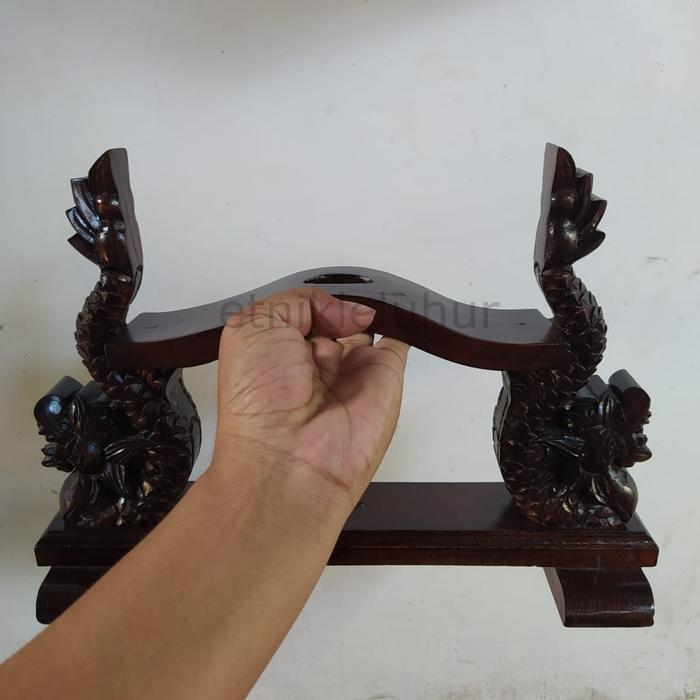 Jagrak tempat keris patrem Bahan kayu jati Tua Isa 1 Pusaka Alusan