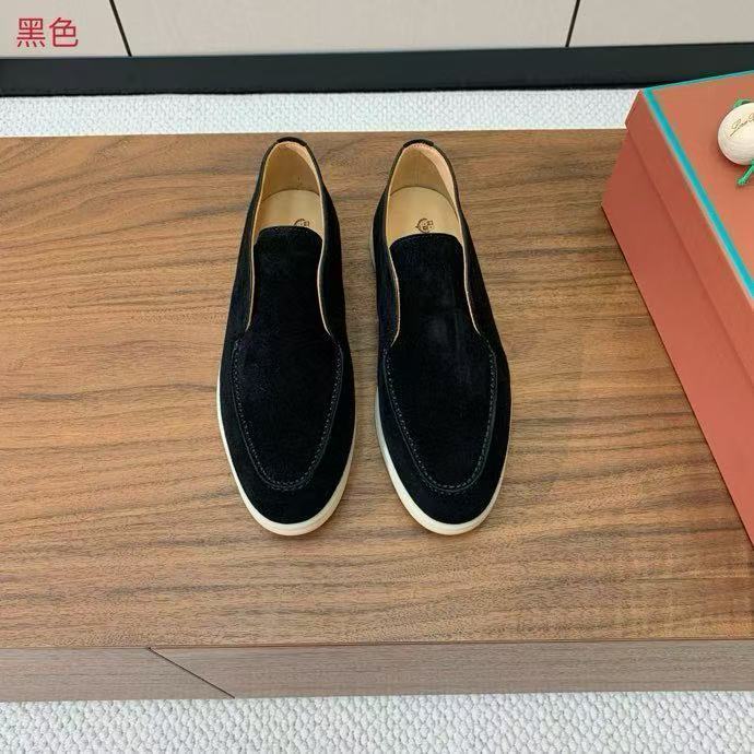 Merek Sepatu Pria  Loro Piana dengan Loafers Sepatu santai