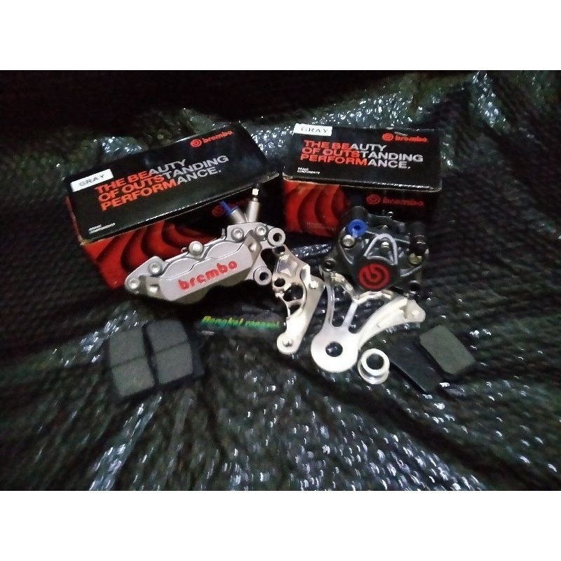 PROMO KALIPER BREMBO DEPAN 4 PISTON BELAKANG 2 PISTON VIXION NEW R15 SERIES KALIPER BREMBO 4 PISTON 