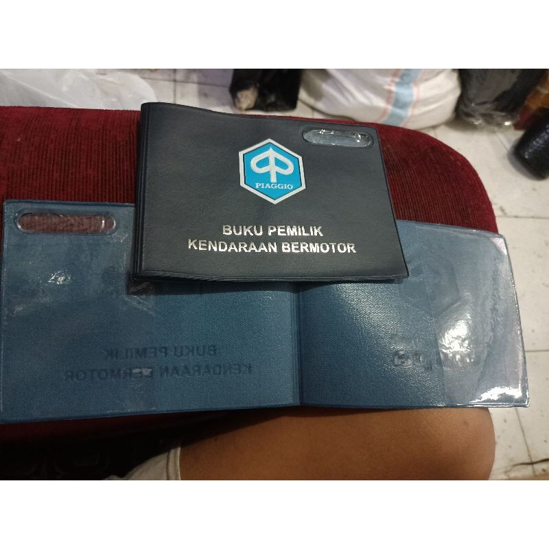 sampul cover  BPKB motor vespa garage vespa