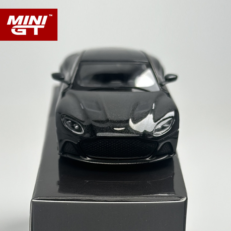 MINIGT 1:64 Aston Martin DBS 007 Edition Metal Black alloy car Model 1008