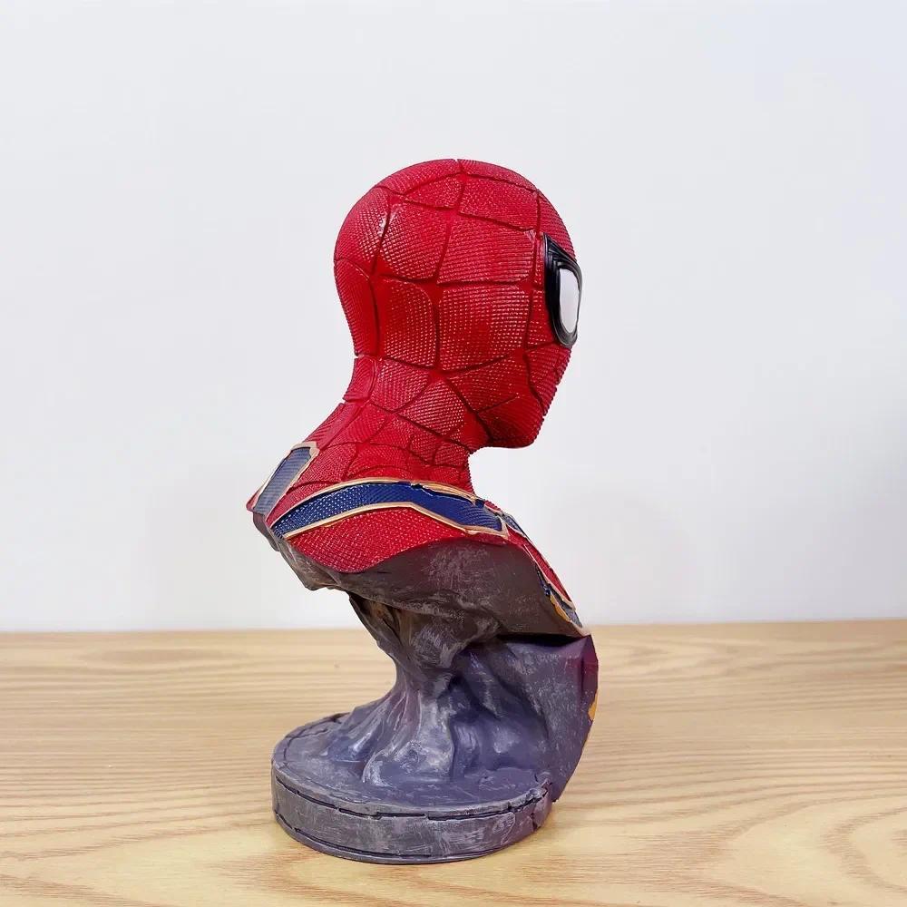18cm Superhero spiderman Iron man Black Panther figure bust Resin statue spider man Collection model