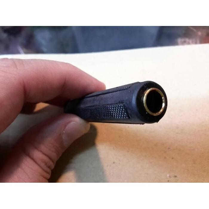 Sambungan Jack Akai female female