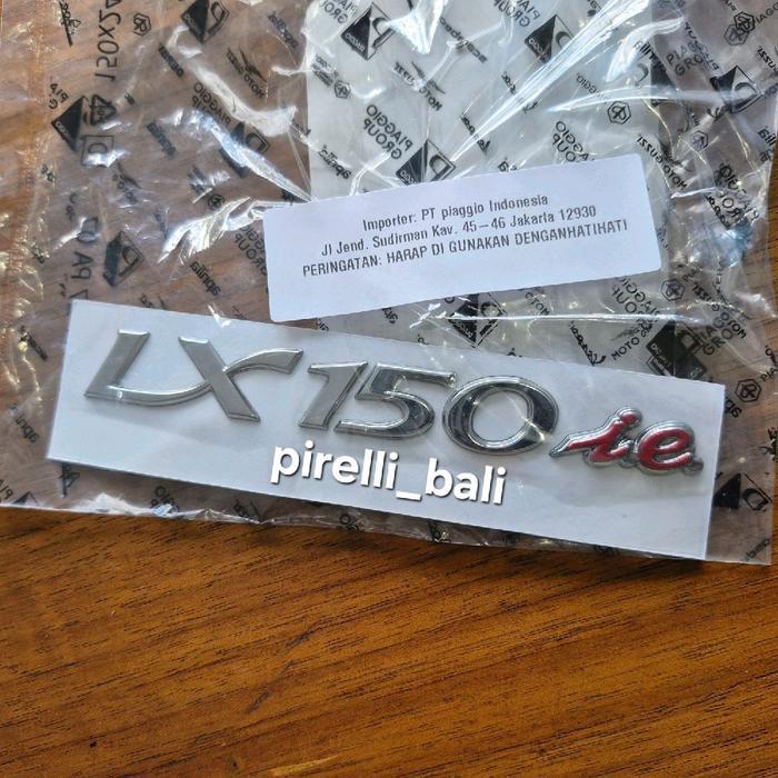 Sticker LX 150 ie 2v Ori Stiker Emblem Vespa