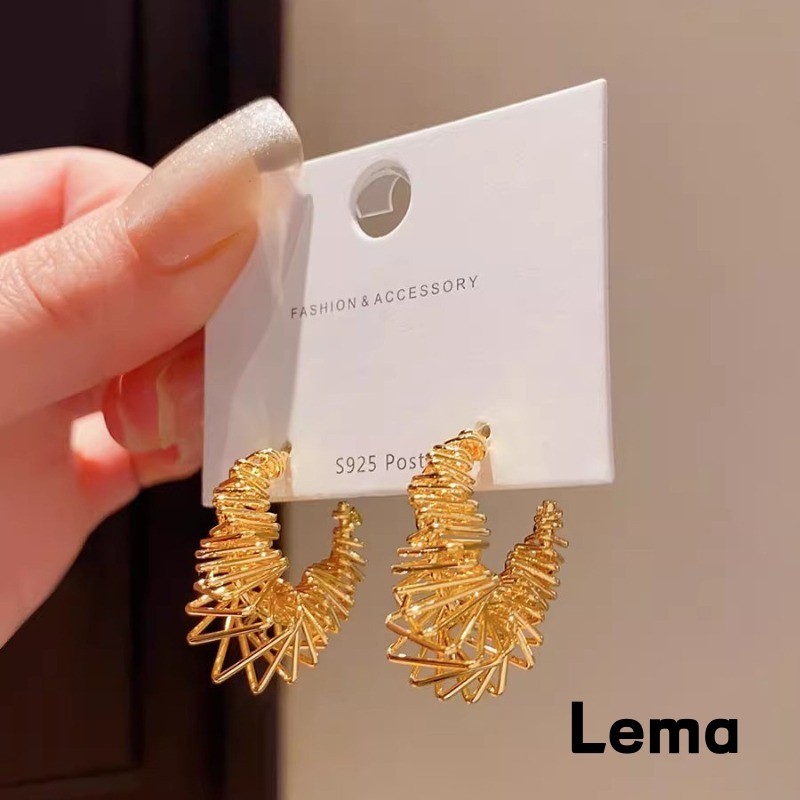 [Lema]  Anting Perak Desain Asimetris Gulungan Kawat Logam Multi Lapisan Tridimensi Z282