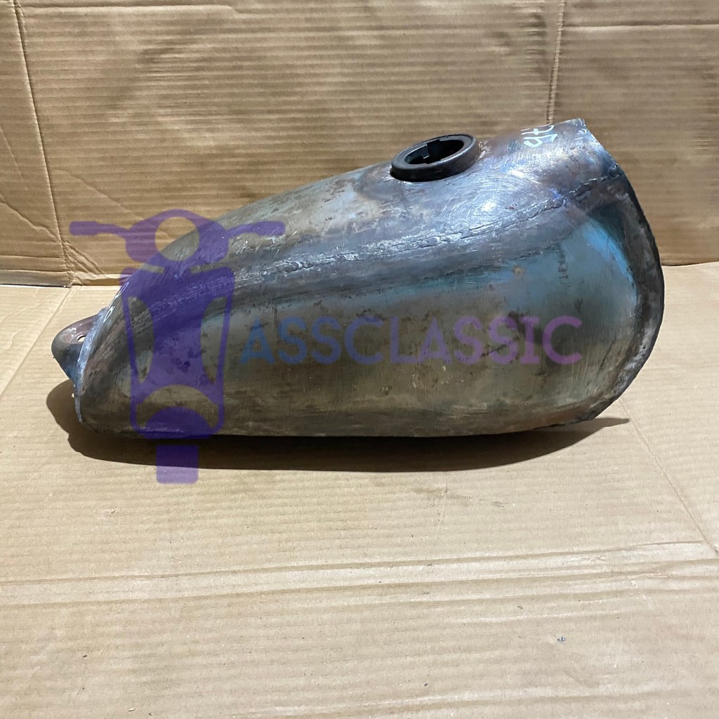 ￼Tengki trail tua model GT80 tangki trail klasik model GT 80 minitrail