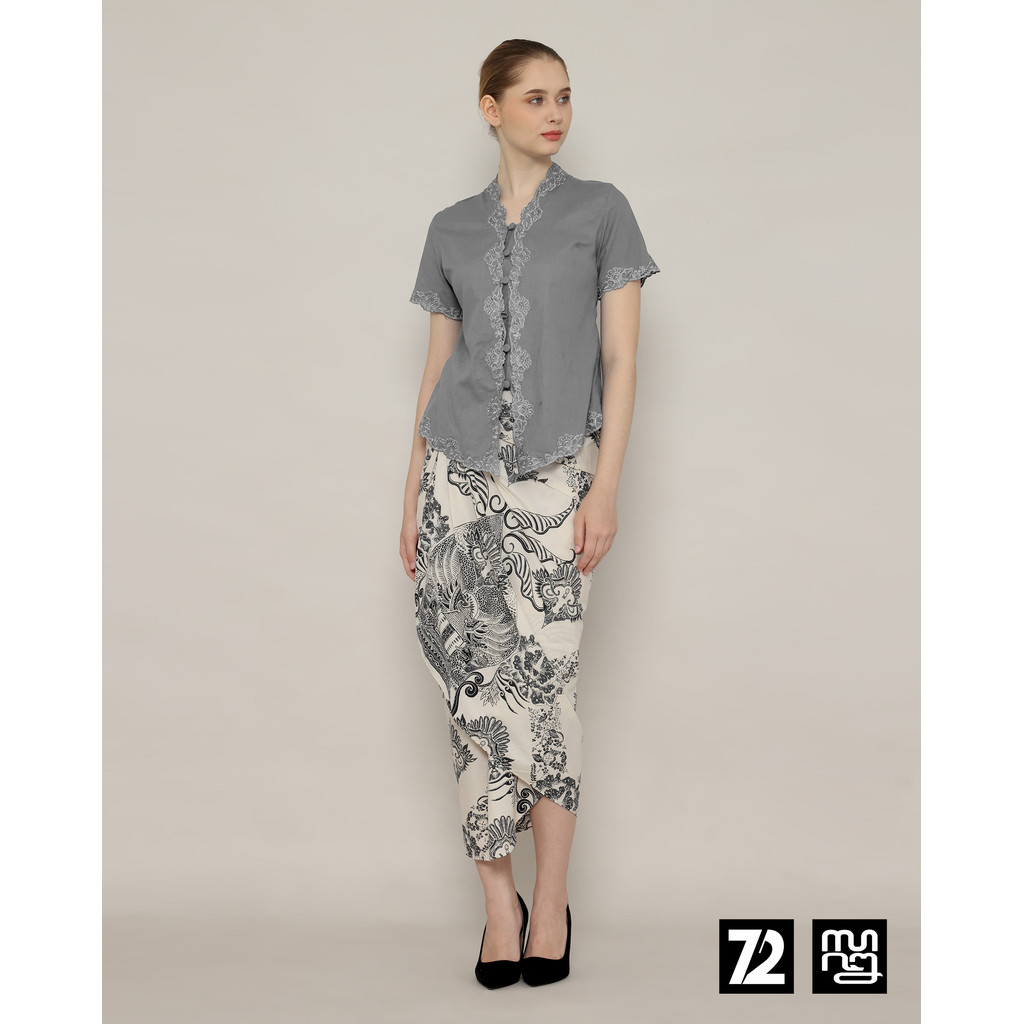 ROK BATIK SPAN Skirt Lilit Motif Gunungan Garuda Monochrome Couple Series Warma Putih 726045