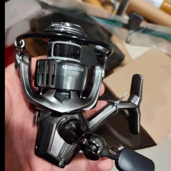 Reel versus gladiator 6000 reel power handel