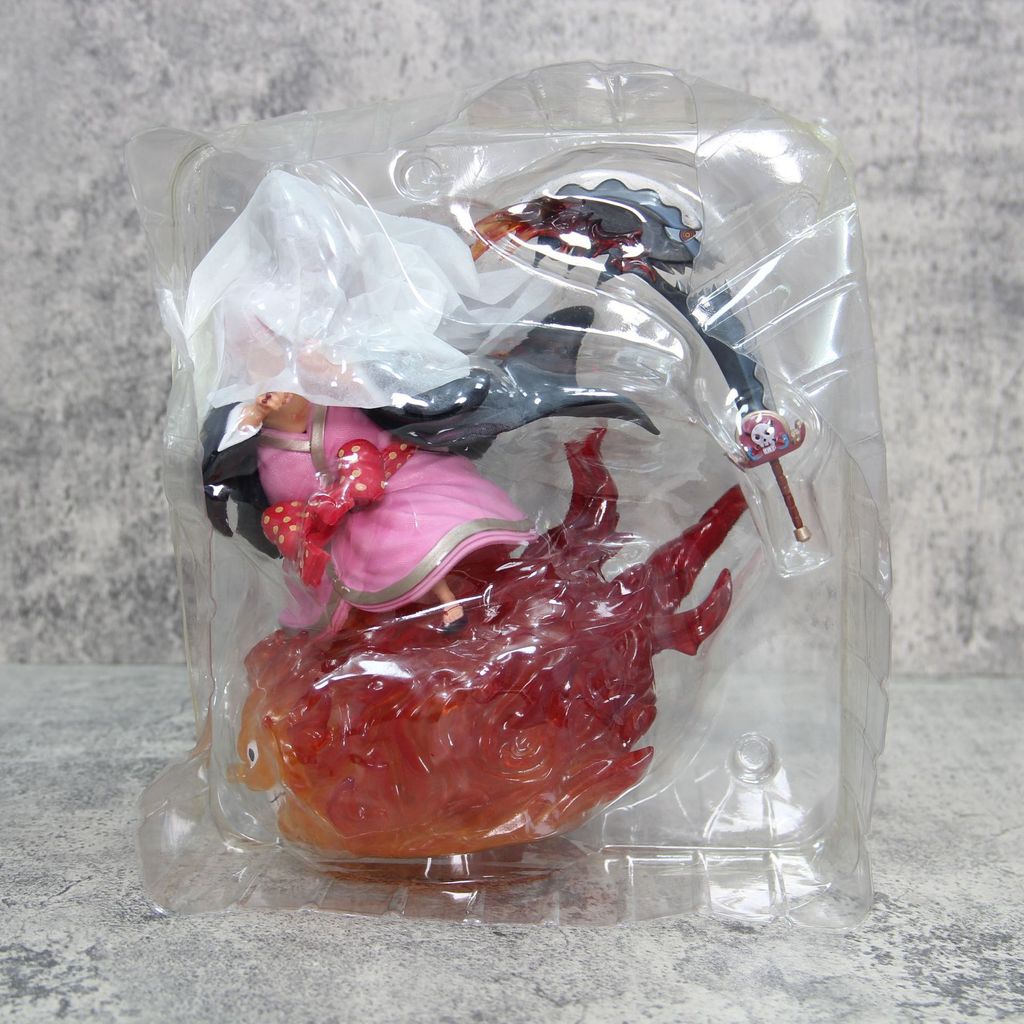 26cm One Piece Four Emperor Big Mom Charlotte Linlin Anime Figure Figures Models Gk Statue Models Co